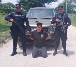 FGR PRESENTA REQUERIMIENTO CONTRA CONDUCTOR QUE HUYÓ TRAS ATROPELLAR A NIÑA