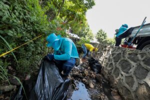 DOM LANZA PLAN NACIONAL DE LIMPIEZA DE CALLES Y MANTENIMIENTO DE QUEBRADAS