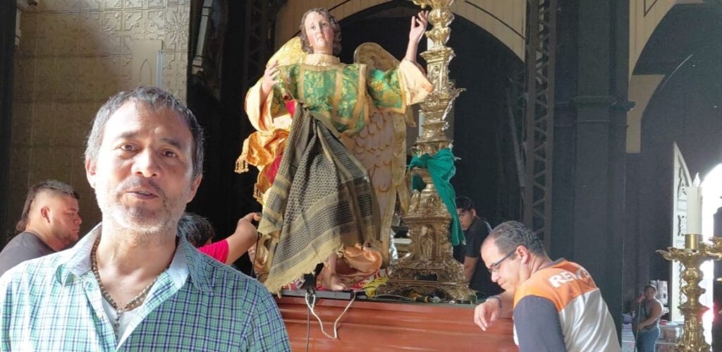 FELIGRESÍA INICIA PREPARATIVOS DEL ANDA PARA PROCESIÓN SOLEMNE DE LA TRADICIONAL BAJADA DEL DIVINO SALVADOR DEL MUNDO