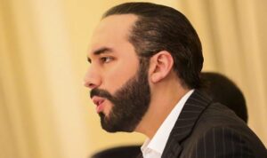 PRESIDENTE BUKELE REACCIONA A REFORMAS SOBRE LA REELECCIÓN Y AJUSTES AL CALENDARIO ELECTORAL