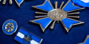 RECONOCEN AL PERSONAL POLICIAL DESTACADO POR SU SERVICIO A LA COMUNIDAD