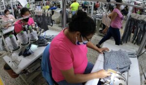 ASUETO POR LA CELEBRACIÓN DE LA INDEPENDENCIA EN EL SALVADOR