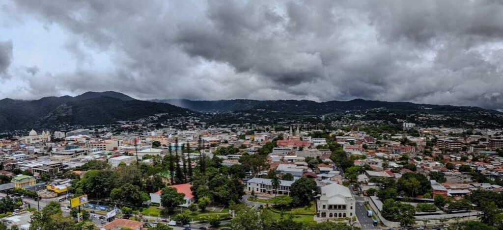 EMITEN ALERTA AMARILLA A NIVEL NACIONAL POR CONTINUIDAD DE LLUVIAS