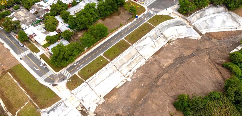 MOP ENTREGA OBRAS DE PROTECCIÓN EN EL DISTRITO ITALIA, TONACATEPEQUE