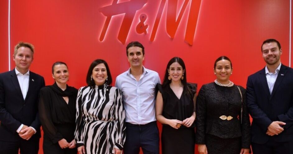 EMBAJADORA GODÍNEZ DESTACA APERTURA DE TIENDA SUECA “H&M Y H&M HOME” EN MULTIPLAZA