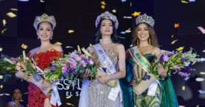 GIULIA ZANONI, REPRESENTANTE DE LA UNIÓN, CORONADA COMO MISS UNIVERSO EL SALVADOR 2025