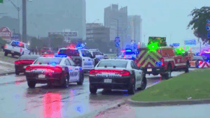 DALLAS: TIROTEO EN CENTRO DE ICE DEJA DOS MUERTOS Y UN HERIDO