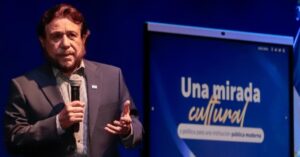 «VICEPRESIDENTE ULLOA PARTICIPA EN PONENCIA SOBRE TRANSFORMACIÓN INSTITUCIONAL»