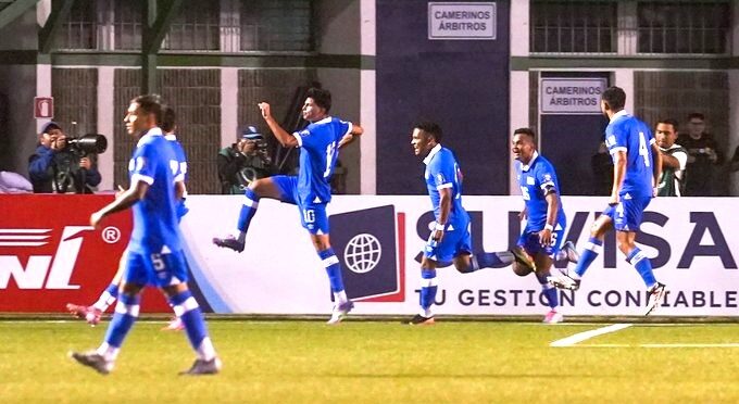 EL GANE DE LA SELECTA QUE DEVUELVE LA ESPERANZA AL FÚTBOL SALVADOREÑO