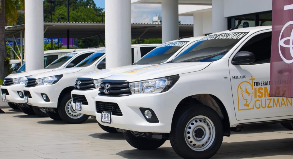FUNERALES ISMAEL GUZMÁN AMPLÍA COBERTURA CON NUEVA FLOTA VEHICULAR