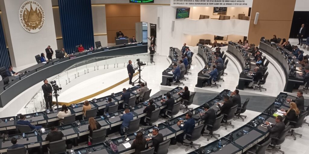 ASAMBLEA APRUEBA NUEVA LEY DE LAVADO DE ACTIVOS Y FINANCIAMIENTO DEL TERRORISMO