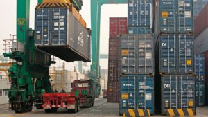 CHINA ROMPE RÉCORDS DE EXPORTACIÓN PESE A LA GUERRA ARANCELARIA DE TRUMP