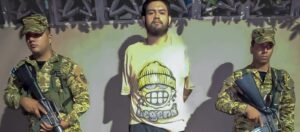 CAPTURAN A SUJETO CON DROGA, CELULAR Y VEHÍCULO DURANTE PATRULLAJE