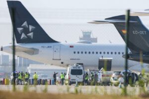 ALERTA EN VUELO DE TURKISH AIRLINES OBLIGA ATERRIZAJE DE EMERGENCIA EN BARCELONA