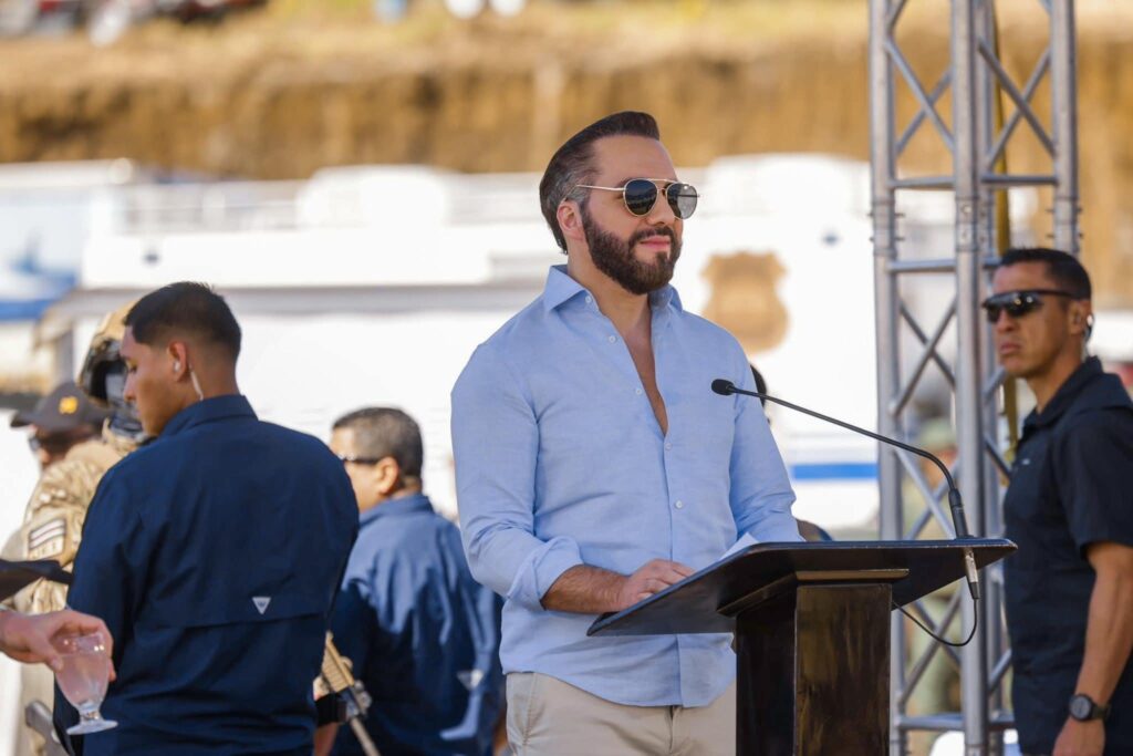 «LA ÚNICA FORMA PARA ERRADICAR EL PROBLEMA DE LA DELINCUENCIA, ES USAR LA FUERZA DEL ESTADO»