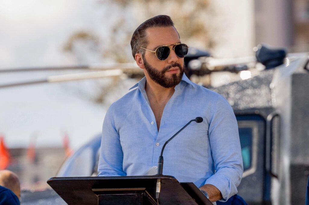 “NOSOTROS TENÍAMOS UN ESTADO FALLIDO Y TUVIMOS QUE CAMBIAR TODO»