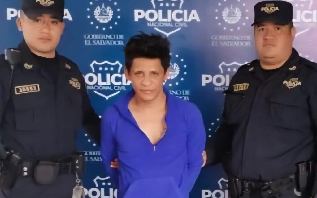 CAPTURAN A SUJETO QUE PRESUMÍA SER DE LA MS-13 EN VIDEO VIRAL EN SAN JACINTO