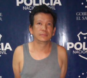 HOMBRE QUEMA A MENOR Y ES ARRESTADO EN SAN MIGUEL CENTRO