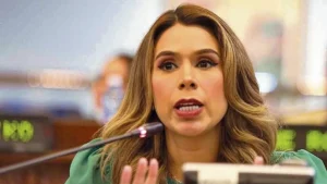 MARCELA VILLATORO POR CASO NORMAN QUIJANO: “QUE SIGA SU PROCESO, YO NO SOY SU DEFENSORA”