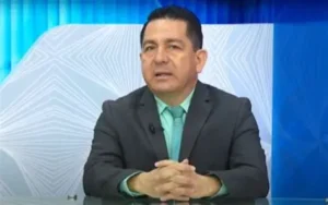 EL PRESIDENTE DE COLEGIOS PRIVADOS INSISTE EN SER INCLUÍDOS EN LA ENTREGA DE PAQUETES ESCOLARES