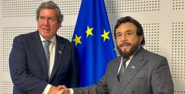 EL SALVADOR IMPULSA ALIANZA ESTRATÉGICA CON EUROPA EN REUNIÓN DE ALTO NIVEL EN BRUSELAS