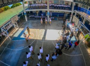 GOBIERNO ANUNCIA BACHILLERATO EN TURISMO EN ISLA ZACATILLO PARA APROVECHAR EL AUGE TURÍSTICO EN LA UNIÓN