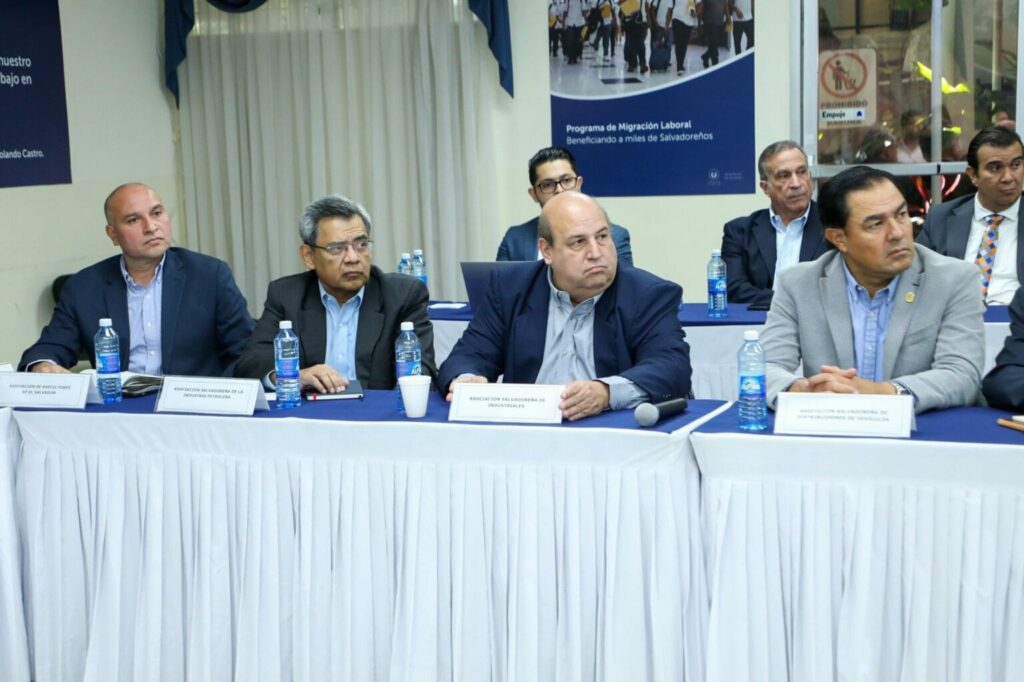 CONSEJO SUPERIOR DEL TRABAJO AVANZA EN DIÁLOGO PARA FORTALECER EMPLEO EN EL SALVADOR