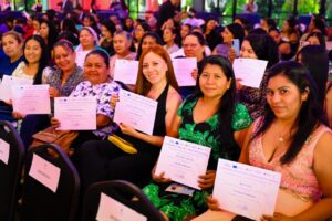 MÁS DE 200 EMPRENDEDORAS HAN SIDO CAPACITADAS CON EL PROGRAMA “MUJER EMPRENDE”