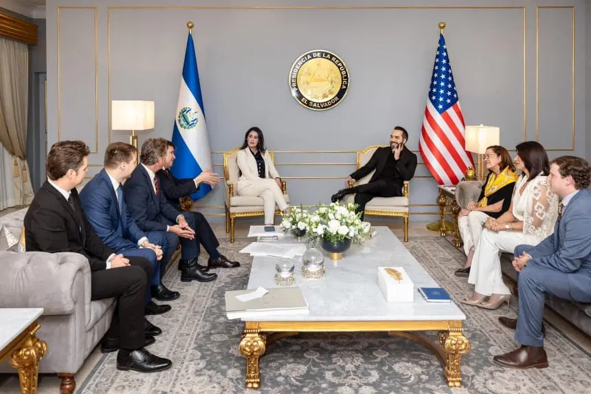 CAUCUS DESTACA CAMBIOS EN EL SALVADOR Y RESPALDA POLÍTICAS DE SEGURIDAD