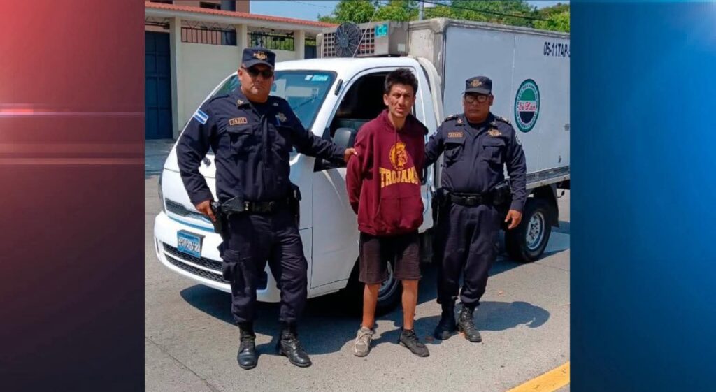 CAPTURAN A SUJETO TRAS HURTAR VEHÍCULO REPARTIDOR EN SAN SALVADOR