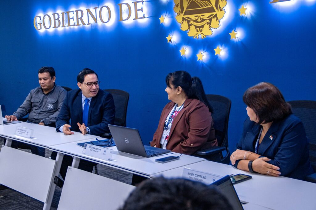EL SALVADOR AVANZA EN ACUERDO ADUANERO INTERNACIONAL JUNTO A PARAGUAY
