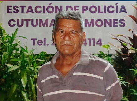 CAPTURAN A ADULTO MAYOR QUE AMENAZÓ A UNA MUJER CON UN CORVO EN SANTA ANA
