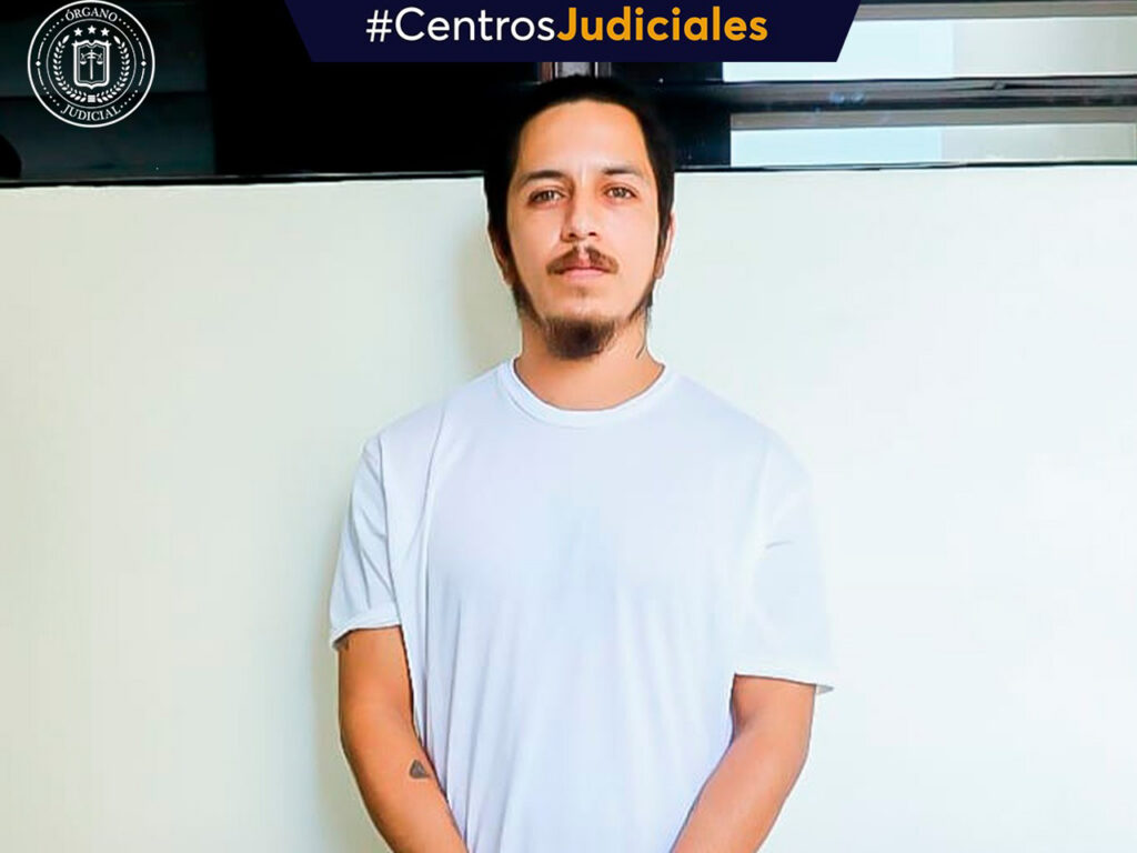 PRESUNTO COLABORADOR DE PANDILLAS QUE LES LLEVABA ARMA EN SAN SALVADOR