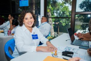 ENY AGUIÑADA COMPETIRÁ POR LA CANDIDATURA DE NUEVAS IDEAS EN LA LIBERTAD COSTA