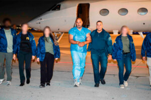 EEUU REPATRÍA A PRÓFUGO VINCULADO A UNO DE LOS MAYORES FRAUDES DEL PAÍS