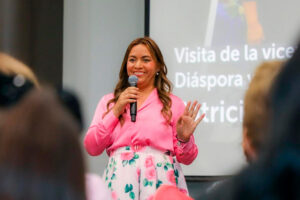DALLAS RECIBE JORNADA DE SERVICIOS PARA LA COMUNIDAD SALVADOREÑA Y SUS FAMILIAS