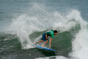 EL SALVADOR ABRE SU TEMPORADA INTERNACIONAL DE SURF