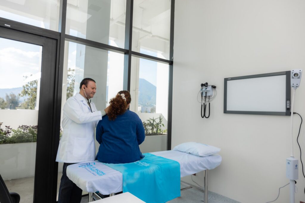 AREA DE EMERGENCIAS DEL NUEVO HOSPITAL ROSALES ESTAN LISTAS PARA ATENDER A SALVADOREÑOS