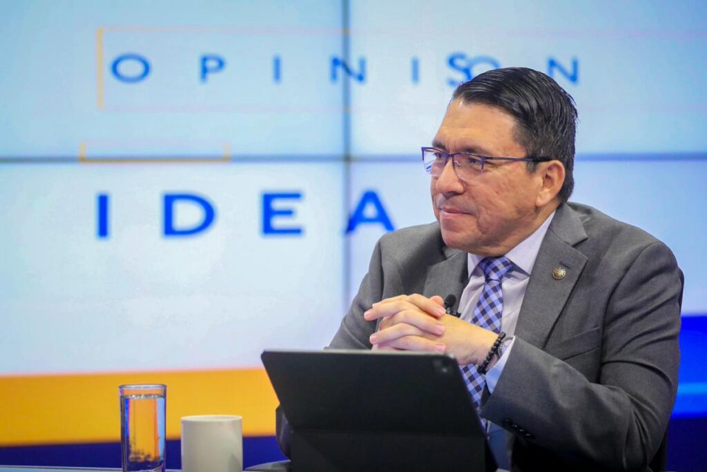 “HEMOS ENCONTRADO COBROS INDEBIDOS EN LAS CASAS DE ‘EMPEÑO”, RICARDO SALAZAR