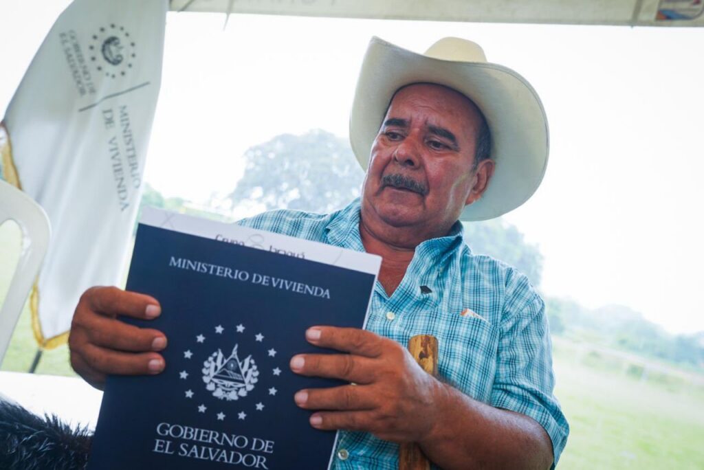 REGULARIZAN MÁS DE 78,000 LOTES ADMINISTRADOS POR ARGOZ