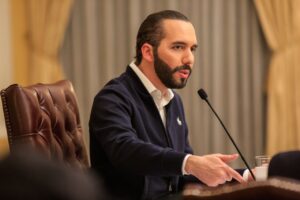 PRESIDENTE BUKELE IMPULSA EL CRECIMIENTO ECONÓMICO DE EL SALVADOR EN SU ADMINISTRACIÓN
