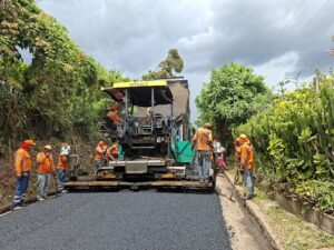 FOVIAL MANTIENE TRABAJOS DE BACHEO Y MANTENIMIENTO VIAL DURANTE LA TEMPORADA DE LLUVIAS