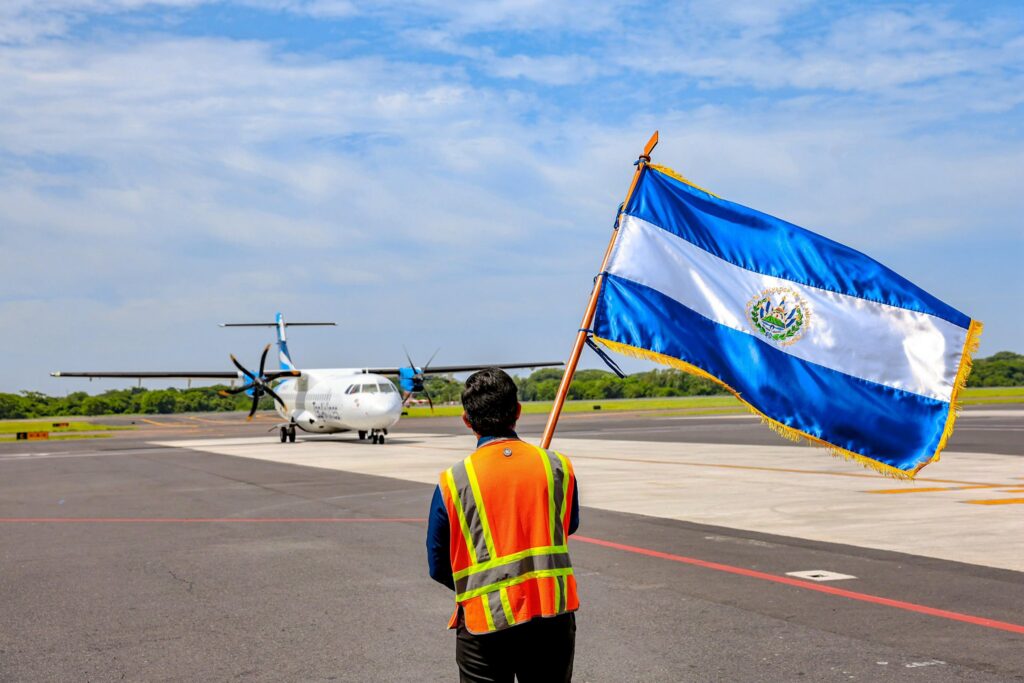 TAG AIRLINES REABRE LOS VUELOS DIRECTOS ENTRE GUATEMALA Y SAN SALVADOR