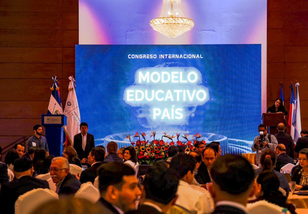 45 INSTITUCIONES DE EDUCACIÓN SUPERIOR PARTICIPAN EN EL II CONGRESO INTERNACIONAL MODELO EDUCATIVO PAÍS 2026