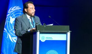 VICEPRESIDENTE ULLOA DESTACA MODELO SALVADOREÑO DE IA EN DIÁLOGO MUNDIAL CELEBRADO EN GINEBRA