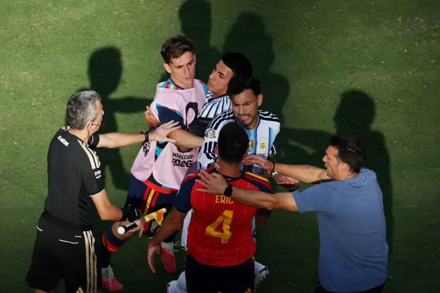 ARGENTINA ESPERA EL FALLO DE LA FIFA TRAS LOS INCIDENTES EN LA FINAL DEL MUNDIAL
