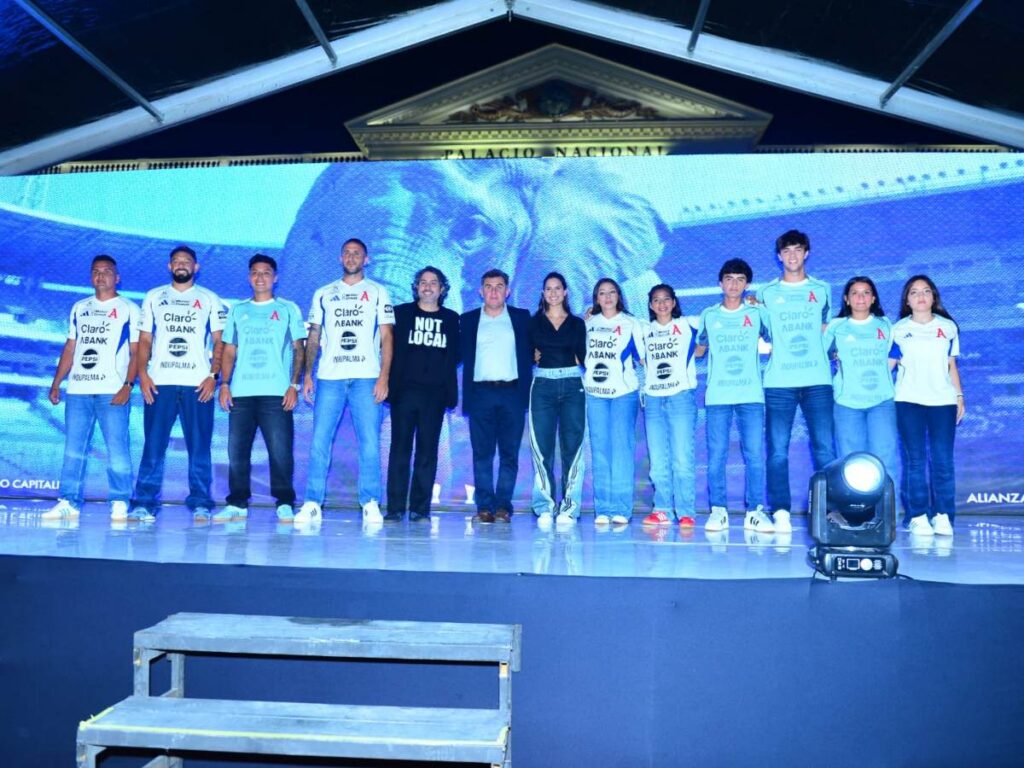 ALIANZA SE CONVIERTE EN EL PRIMER CLUB DE PRIMERA DIVISIÓN EN VESTIR ADIDAS