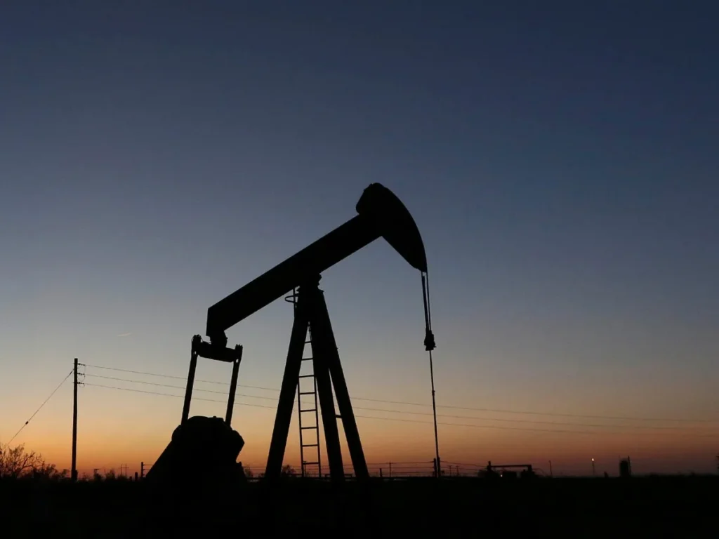 ALZA DEL PETRÓLEO GENERA PRESIÓN SOBRE LOS COMBUSTIBLES