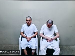 FGR PRESENTA A 24 PANDILLEROS ANTE TRIBUNAL POR OPERAR EN SECTORES DE LA PAZ CENTRO