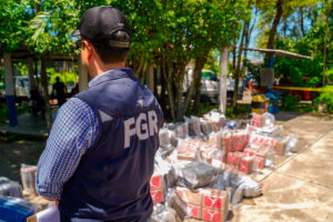 FISCALÍA REALIZA PERITAJE A CARGAMENTO DE COCAÍNA VALORADO EN $34 MILLONES ANTES DE DESTRUIRLO